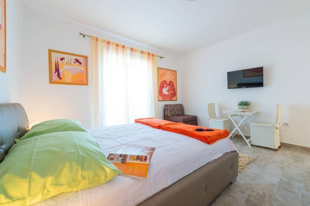 Mihaela & Brigita Bayview Studio Apartments Дубровник Екстериор снимка