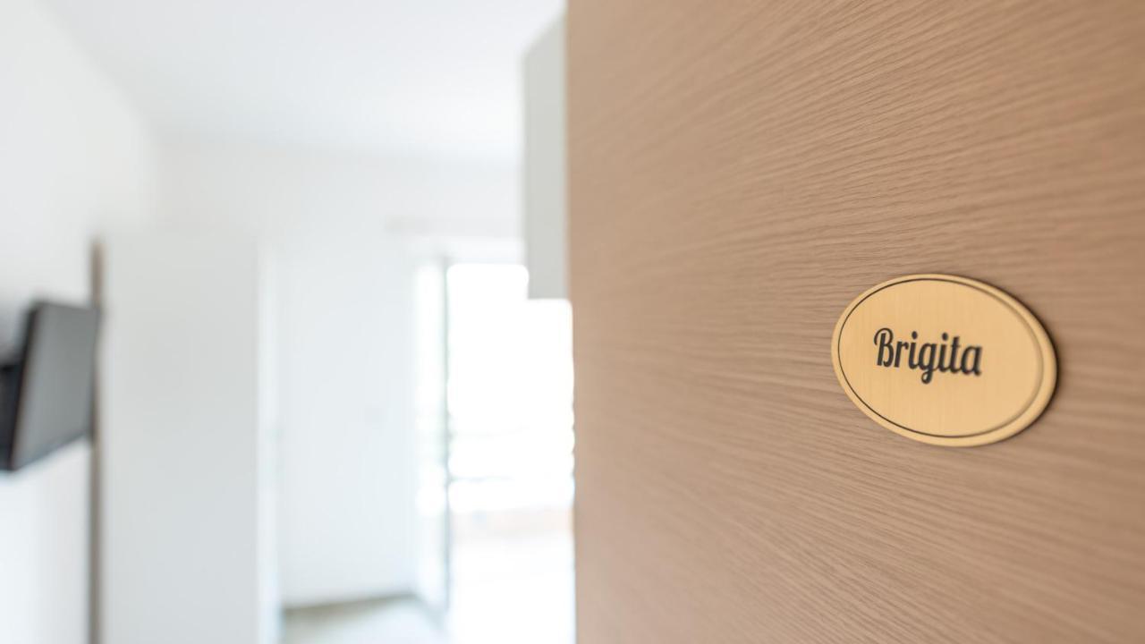 Mihaela & Brigita Bayview Studio Apartments Дубровник Екстериор снимка
