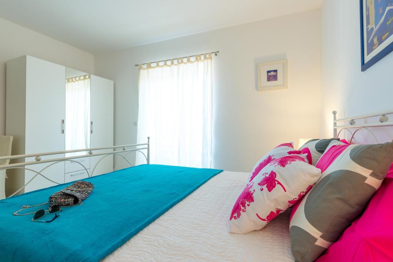 Mihaela & Brigita Bayview Studio Apartments Дубровник Екстериор снимка